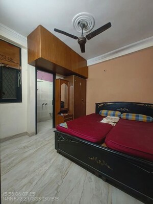 Bedroom in 2 BHK Builder Floor at Saket – for Rent