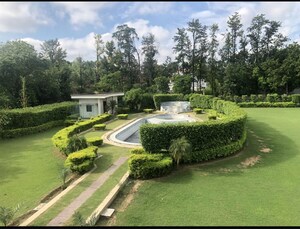 6 BHK Independent House For Rent in Chattarpur