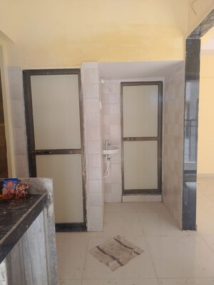 Room in 1 BHK Apartment at Morya residency Nalasopra, Nalasopara West – for Rent