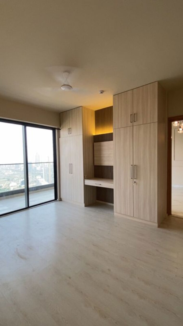 Room, m3m-sky-city 3 Bedroom 1828 Sq.Ft. Apartment In Sector 65 Gurgaon 10637729