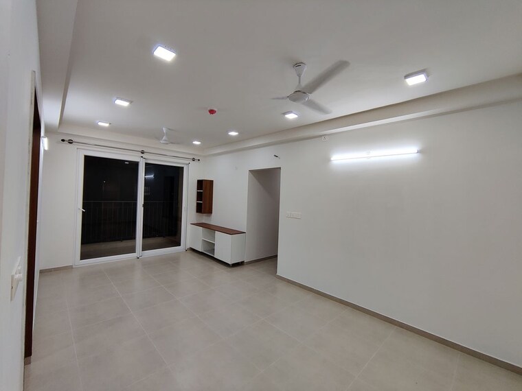 Room, bhartiya-nikoo-homes-phase-2 2 Bedroom 1215 Sq.Ft. Apartment In Thanisandra Main Road Bangalore 10637738