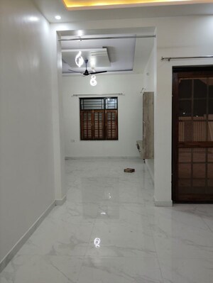 Room in 2 BHK Independent House at Vikas Vihar Green City, Sultanpur Road – for Rent