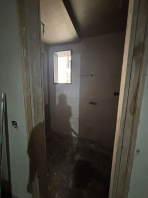 Bathroom in 3 BHK Builder Floor at Rohini Sector 16 – for Sale