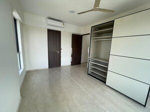 3 BHK Apartment For Rent in Kalpataru Magnus, Bandra East