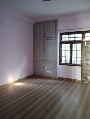 Room in 2 BHK Independent House at AV Residency, Deva Road – for Rent