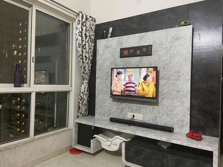 Room, lodha-amara 1.5 Bedroom 650 Sq.Ft. Apartment In Kolshet Road Thane 10637799
