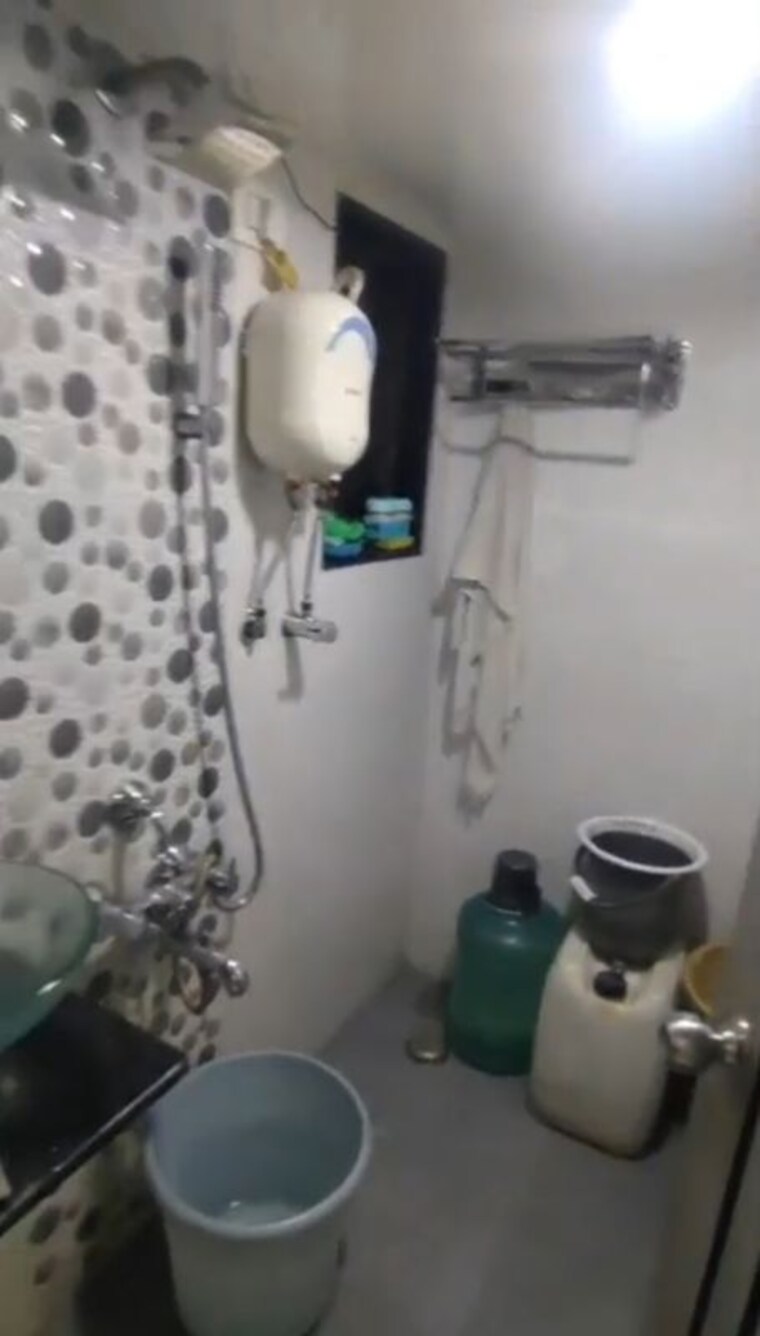 Bathroom, ritu-paradise 1 Bedroom 635 Sq.Ft. Apartment In Mira Road Thane 10637769