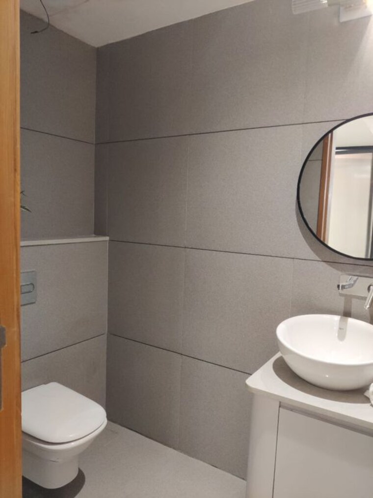 Bathroom, samanvay-westbank 4 Bedroom 1882 Sq.Ft. Apartment In Sevasi Vadodara 10637780