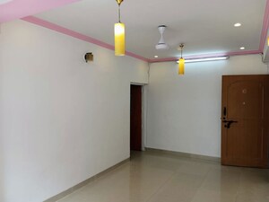 Room in 1 BHK Apartment at Prakash Nagar CHS, Mahim – for Rent