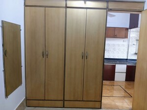 Furnished Amenities in 1 BHK Apartment at Prakash Nagar CHS, Mahim – for Rent