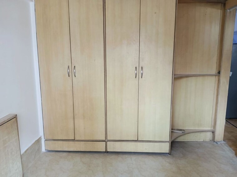 Bathroom, prakash-nagar-chs 1 Bedroom 550 Sq.Ft. Apartment In Mahim Mumbai 10637807