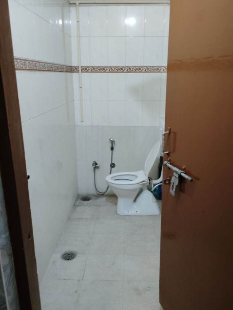 Bathroom, trinity-apartments-vikas-nagar 2 Bedroom 1800 Sq.Ft. Villa In Vikas Nagar Lucknow 10637817