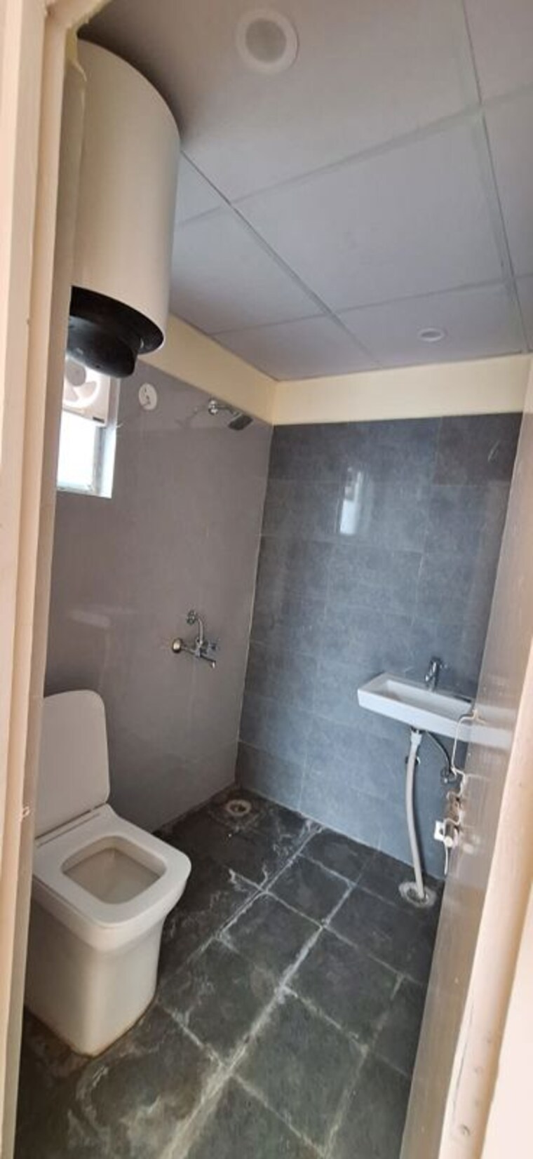 undefined, gls-avenue-81 2 Bedroom 630 Sq.Ft. Apartment In Sector 81 Gurgaon 10637824