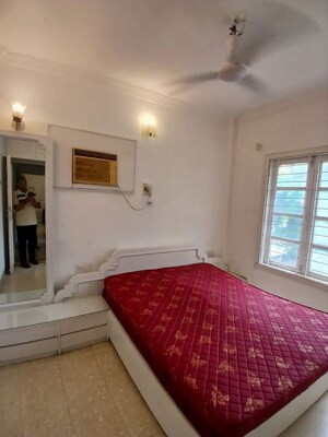 Bedroom in 3 BHK Apartment at Ariisto Ria, Santacruz West – for Rent