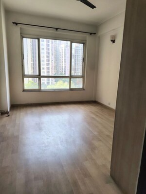 Room in 3 BHK Apartment at BPTP Freedom Park Life, Sector 57 – for Sale