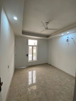 1 BHK + Basement Builder Floor For Rent in Saket