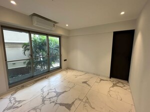 Bedroom in 2 BHK Apartment at West View Apartment Santacruz, Santacruz West – for Sale