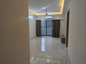 Room in 3 BHK Apartment at Godrej Urban Park, Chandivali – for Rent