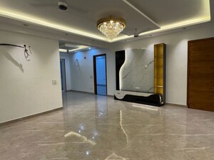 Room in 3 BHK Builder Floor at Rohini Sector 8 – for Sale