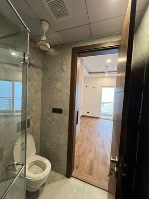 Bathroom in 3 BHK Builder Floor at Raj One Good Earth, Sector 71 – for Sale