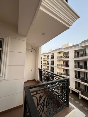 Balcony in 3 BHK Builder Floor at Raj One Good Earth, Sector 71 – for Sale