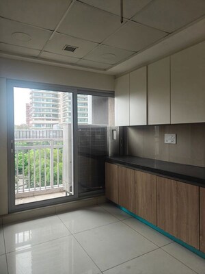 Room in 4 BHK Apartment at Bombay Realty Island City Center ICC, Wadala – for Rent