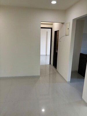 Room in 2 BHK Apartment at Bandra West – for Rent