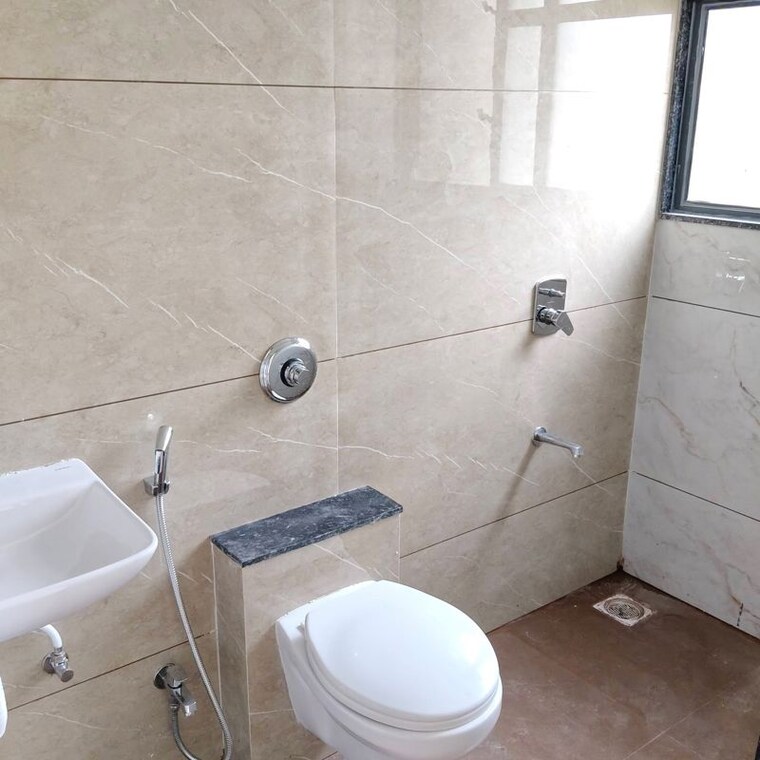 Bathroom, arc-vista 1 Bedroom 556 Sq.Ft. Apartment In Dhanori Pune 10637973