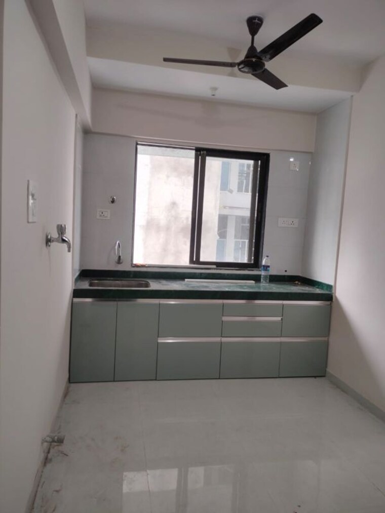 Kitchen, dadar west 1 Bedroom 585 Sq.Ft. Apartment In Dadar West Mumbai 10637952