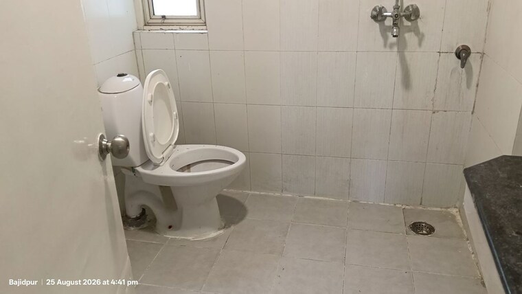 Bathroom, today-ridge-residency 3 Bedroom 1390 Sq.Ft. Apartment In Sector 135 Noida 10637996
