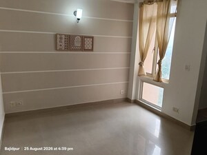 Furnished Amenities in 3 BHK Apartment at Today Ridge Residency, Sector 135 – for Sale