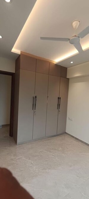 Room in 3 BHK Apartment at LnT Elixir Reserve, Powai – for Rent