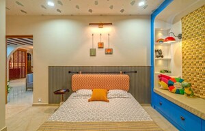 Bedroom in 4 BHK Apartment at Cybercity Rainbow Vistas Rock Gardens, Hi Tech City – for Rent