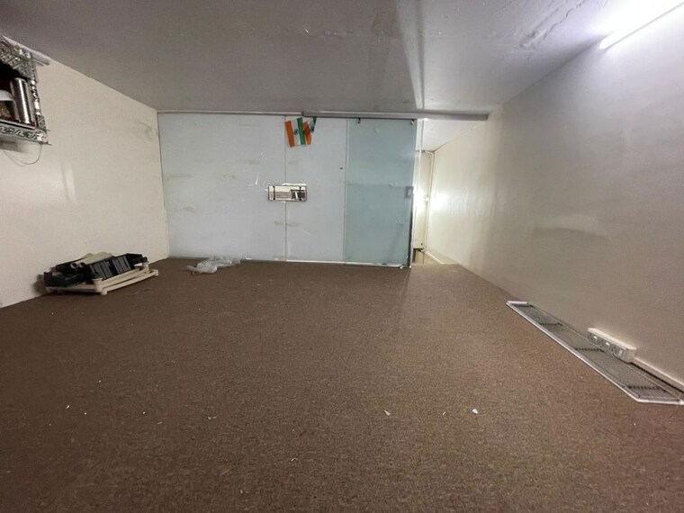 Room, rustomjee-eaze-zone-mall Commercial Office Space 270 Sq.Ft. In Malad West Mumbai 10638070