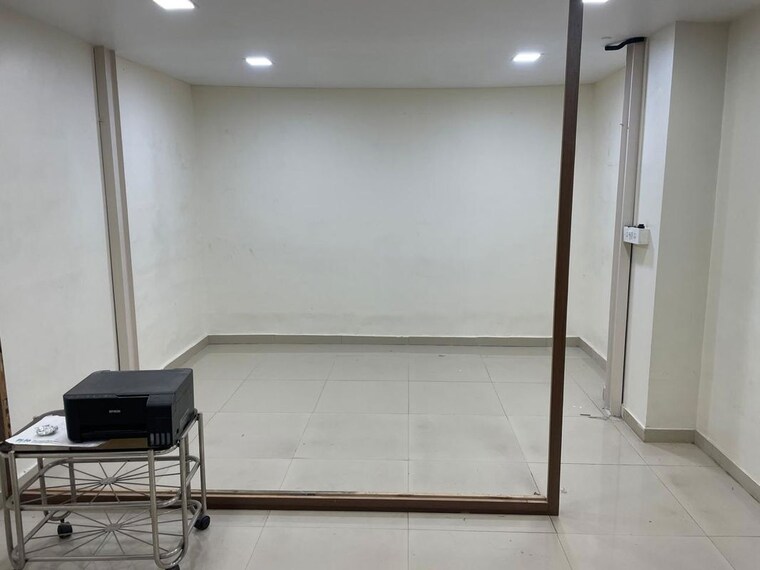 undefined, rustomjee-eaze-zone-mall Commercial Office Space 270 Sq.Ft. In Malad West Mumbai 10638070