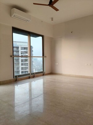 Room in 3 BHK Apartment at Adani Ten BKC, Bandra East – for Rent