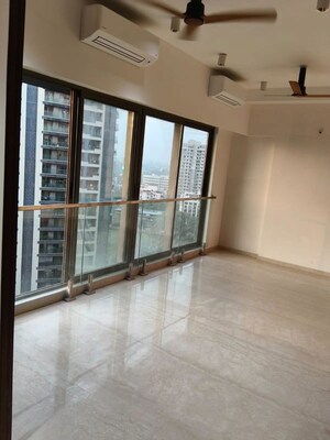 Room in 3 BHK Apartment at Adani Ten BKC, Bandra East – for Rent