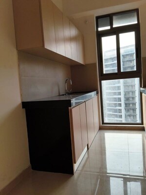 Room in 3 BHK Apartment at Adani Ten BKC, Bandra East – for Rent