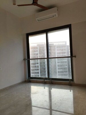 Room in 3 BHK Apartment at Adani Ten BKC, Bandra East – for Rent