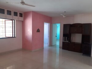 2.5 BHK Apartment For Rent in Dahanukar Colony