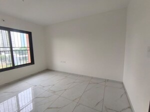 Room in 3 BHK Apartment at Kohinoor Sapphire, Tathawade – for Rent