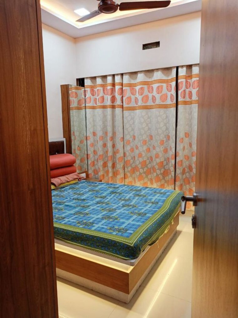 Bedroom, paras-dev-paradise-mira 3 Bedroom 900 Sq.Ft. Apartment In Mira Road Thane 10638075