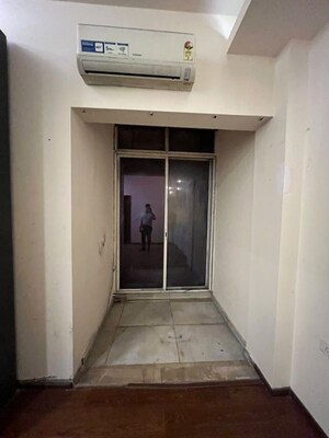 Building Lobby in 3 BHK Builder Floor at Ansal API Esencia, Sector 67 – for Rent