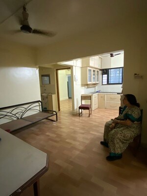 2 BHK Apartment For Rent in Bhusari Colony
