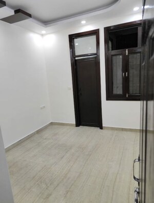Room in 3 BHK Builder Floor at Rohini Sector 24 – for Sale