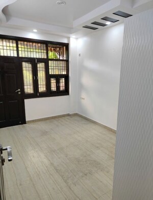 Room in 3 BHK Builder Floor at Rohini Sector 24 – for Sale