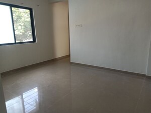 Room in 2 BHK Apartment at Tingre Nagar – for Rent