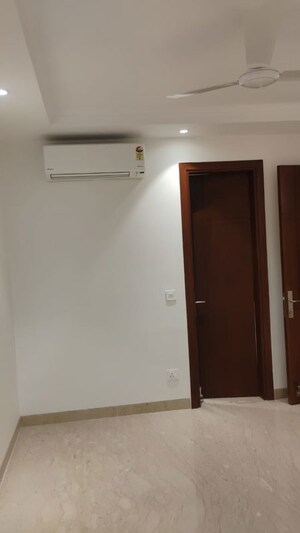 Room in 4 BHK Apartment at Maharishi Dayanand CGHS, Vasant Kunj – for Sale