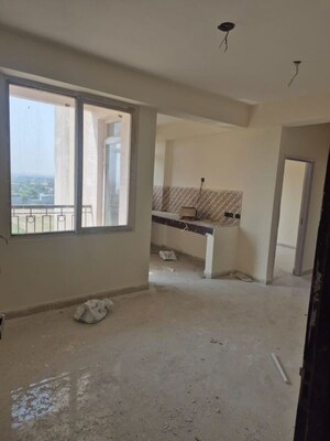 Room in 3 BHK Apartment at KM Residency, Raj Nagar Extension – for Sale