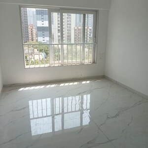 2 BHK Apartment For Sale in Borivali West